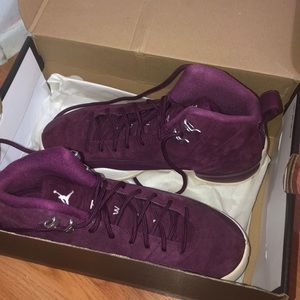 Jordan 12 Borde Retro Bg